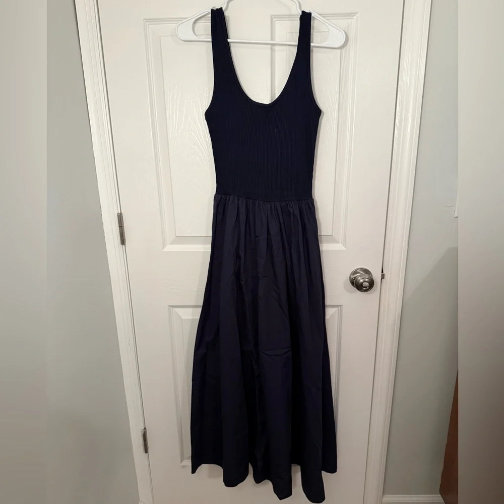 Moon River Navy Scoop Neck Sleeveless Maxi Dress - Picture 4 of 7